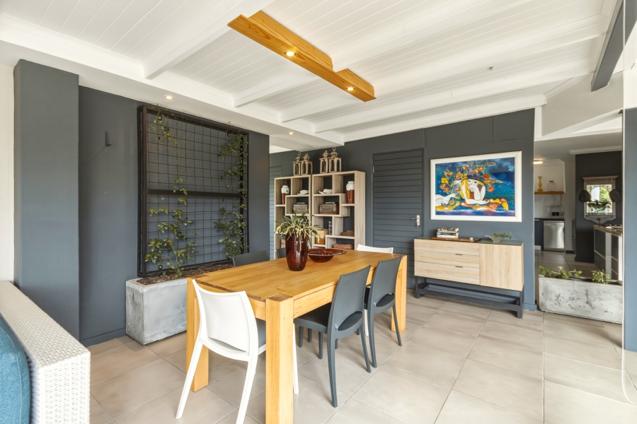 4 Bedroom Property for Sale in Greenways Golf Estate Western Cape